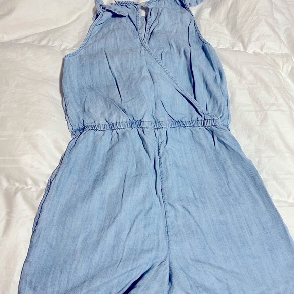 Vineyard Vines Girls Chambray Romper - Large - Picture 6 of 8